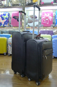 <span class=keywords><strong>Grande</strong></span> capacità morbida pu <span class=keywords><strong>viaggio</strong></span> bagagli ruote trolley 2 pz <span class=keywords><strong>valigia</strong></span> con ruotato maniglie borsa da <span class=keywords><strong>viaggio</strong></span> - Product Image 3