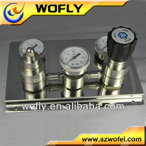 Système de collecteur de gaz à haute pureté avec commutation automatique des cylindres, équipement de contrôle de changement de flux continu - Product Image 3