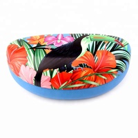 Étui à lunettes rigide à la mode plume bleue pour un usage quotidien Étui à lunettes de soleil en cuir PU imprimé floral et perroquet OEM