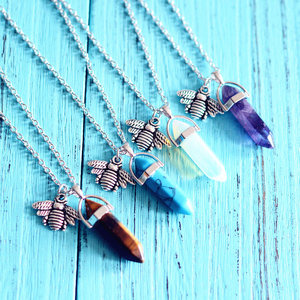 Naturaleza piedra hexagonal colume colgante de abeja con colorida pilar encanto regalo collar partido joyería para <span class=keywords><strong>pareja</strong></span> - Product Image 1