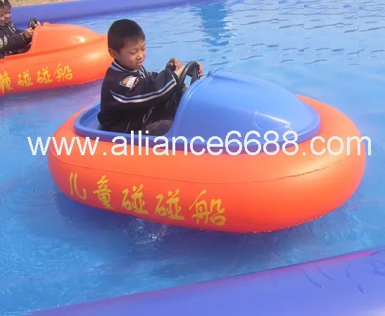 Electric bumper boat water equipment, battery boat bumper inflatable, inflatable water bumper boat for sale