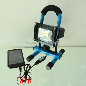 <span class=keywords><strong>Faretto</strong></span> LED Portatile con USB e Batteria <span class=keywords><strong>Ricaricabile</strong></span>, Spotlight LED 10w-50w Certificato CE RoHS - Product Image 4
