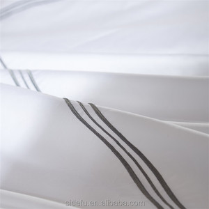 Ensemble <span class=keywords><strong>de</strong></span> <span class=keywords><strong>housse</strong></span> <span class=keywords><strong>de</strong></span> <span class=keywords><strong>couette</strong></span> <span class=keywords><strong>de</strong></span> luxe, broderie, <span class=keywords><strong>housse</strong></span> <span class=keywords><strong>de</strong></span> <span class=keywords><strong>couette</strong></span> d'hôtel - Product Image 4