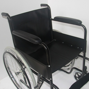 Fauteuil roulant manuel pliable en aluminium chromé, avec cadre en acier, pratique, pour personnes âgées