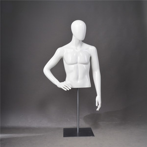 Maniquí de Busto Masculino para Exhibición de Camisetas Deportivas Económicas - Product Image 3