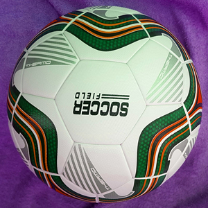 Balones de fútbol térmicos Categoría de producto de alta calidad Balón de fútbol al por mayor Hecho en Pakistán - Product Image 4