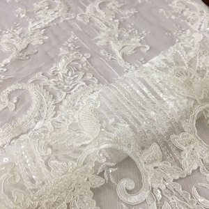 Thiết Kế Mới Thêu Ren Vải <span class=keywords><strong>Allover</strong></span> Wedding Dress Ren Chất Lượng Cao Nặng Đính Cườm Thêu Dây Ren Vải Cho Cô Dâu - Product Image 3