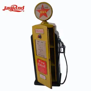 Gas Pump MODEL/ANTIQUE STYLE METAL MODEL