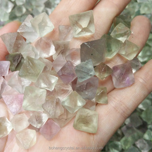 Rough Rainbow fluorita octaedro <span class=keywords><strong>cristal</strong></span> fluorita piedras en bruto - Product Image 1