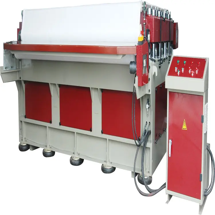 Tanneries processing in softening machine leather staking machine
