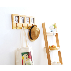 Cintre pliable à 5 crochets pour <span class=keywords><strong>chapeau</strong></span> et vêtements Porte-manteau mural en bois de bambou pour le salon Conception de photo personnalisée - Product Image 2