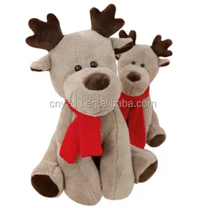 适用于欧洲市场软玩具儿童棕色麋鹿毛绒玩具红围巾驯鹿毛绒娃娃儿童玩具圣诞礼物