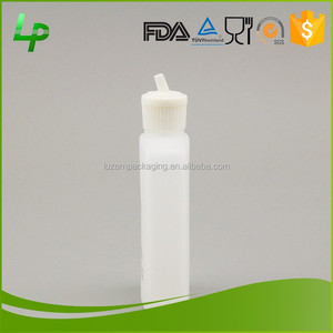 4 oz de san benito proteger de mal exorcismo <span class=keywords><strong>santa</strong></span> botella de agua de oro cruz - Product Image 6