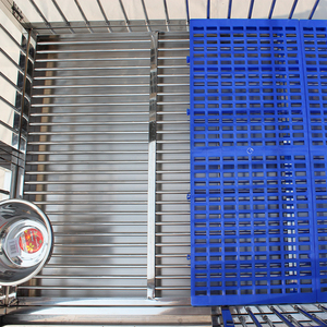 Kandang Hewan Peliharaan Luar Ruangan dari Logam Stainless Steel Grosir dengan Baki Plastik, Rumah Anjing - Product Image 3