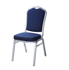 Chaises de banquet empilables d'occasion pour hôtels à prix abordable - Product Image 1