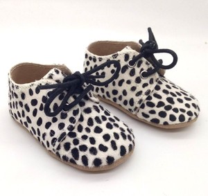 2023 mode OEM fourrure cuir à lacets bébé garçon chaussures <span class=keywords><strong>1</strong></span> an - Product Image 5