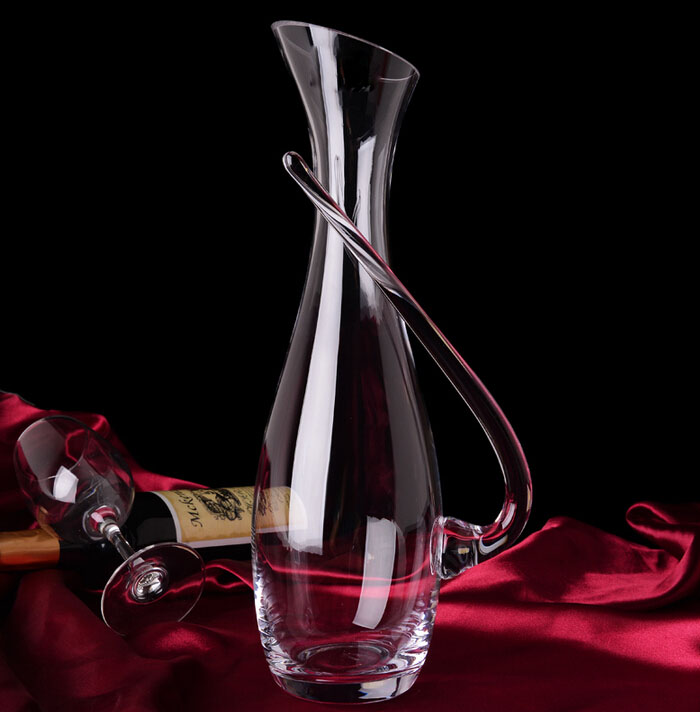 Hand made lead free clear glass wine decanter old fashion