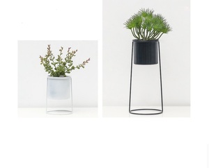 Jardinière noire moderne pour l'hiver, support de plantes en métal pour décoration de salon, 2 pièces - Product Image 6