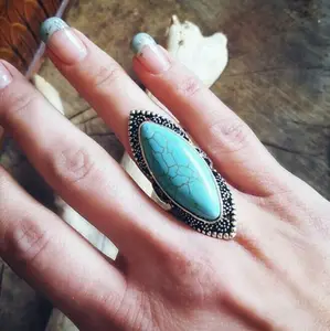 Bohemian vintage silver plated round turquoise gemstone finger ring jewelry