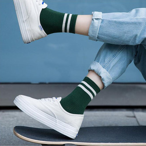 Calzini a Righe in Cotone Stile Coreano Primaverile per Ragazzi e Ragazze Adolescenti, Calze Casual da Strada - Product Image 3