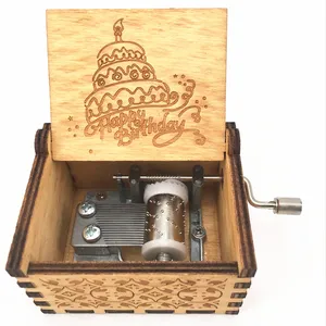 Boîte à musique joyeux anniversaire en bois artisanal, petite boîte à musique, vente en gros,