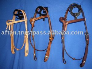 Puesto de cabeza de caballo occidental de alta calidad 100% tallado a mano de cuero indio puro y hebillas de latón - Product Image 3
