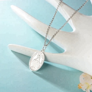 Perhiasan Katolik Grosir Liontin Emas Bunda Maria Religius Buatan Khusus - Product Image 4