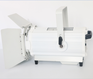 Profesional de cine de Audio 200W 300W blanco cálido blanco frío RGBW LED Luz de Fresnel - Product Image 3