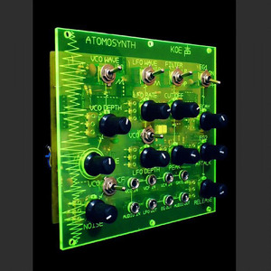Nhà Bán Buôn Lắp Ráp Màu Vàng Acrylic Polymer Eurorack Case Atomosynth KOE Desktop V2.0 Mini Eurorack Modular Hệ Thống - Product Image 2