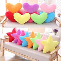Venta al por mayor Corazón de dibujos animados juguete relleno suave Corazón de San Valentín cojín