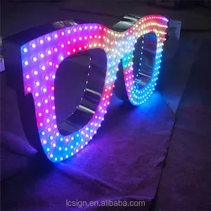 Acrilico RGB LED perforato segno lettering