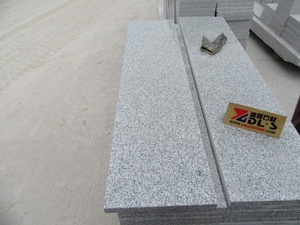 Escalón de Granito Gris G603 Pulido para Interiores con Borde Completo Redondeado - Product Image 2