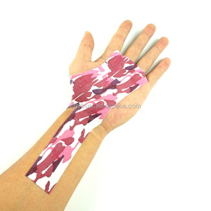 Poignée adhésive pour la gym / Grip adhésif pour la gym - Product Image 1