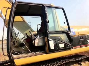Excavatrice utilisée de CAT 320C Caterpillar avec l'ingénierie et la construction/excavatrice à vendre - Product Image 4