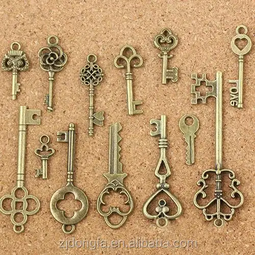 Toptan 70 adet bir çanta antik bronz tuşları Vintage anahtar şekilli kolye Diy kolye Metal takılar süslemeleri bronz tuşları