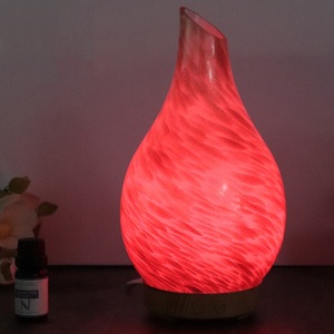 Diffuseur d'aromathérapie <span class=keywords><strong>en</strong></span> verre <span class=keywords><strong>Silvercrest</strong></span> 100 ml, humidificateur ultrasonique avec changement de couleur LED 7 couleurs - Product Image 1