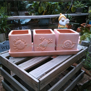 Atractivo de los animales en relieve <span class=keywords><strong>rectangular</strong></span> <span class=keywords><strong>terracota</strong></span> macetas con platillos - Product Image 1