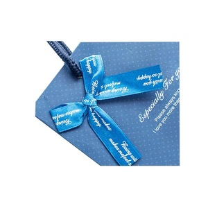 ropa de Boutique de regalo de embalaje de cartón de la corbata de moño decoración azul bolsa de papel con asa de cuerda - Product Image 4