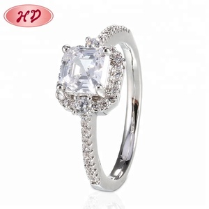 Anillo de compromiso de diamante de ajuste de diente radiante de joyería de oro blanco de moda - Product Image 1