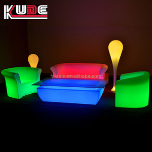 Moderna all'aperto HA CONDOTTO duro di <span class=keywords><strong>plastica</strong></span> PE divano con luce RGB - Product Image 1