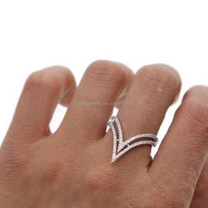 Elegante Mode <span class=keywords><strong>V</strong></span>-Form Chevron Frauen Dame voller <span class=keywords><strong>Finger</strong></span> Weißgold <span class=keywords><strong>Ring</strong></span> - Product Image 2