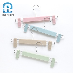 Cintres muraux en plastique pour bébé, 2 pièces, 10 pièces, suspension de vêtements, jupe pour enfants, avec Clips, pour la maison - Product Image 1