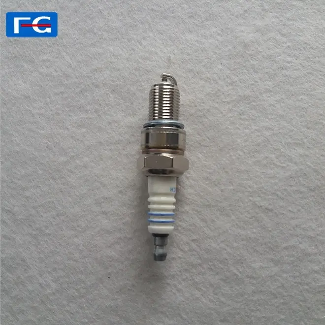 Prezzo basso Spina di Scintilla del Motociclo W26BC Spark Plug per 125cc 150cc motore del motociclo