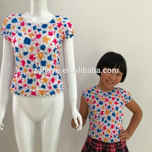Cheap Womens and Children Magic Flower Short Sleeve Girl Fitness Womens Hedgehog <strong>Bubble</strong> Shrink Short Sleeve <strong>Tops</strong> - Product Image 2