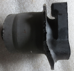 Venta al por mayor de repuestos originales Great Wall Motor 2911160-S08: Buje de goma de alta calidad para Great Wall: Coolbear, Florid, Hover M2 - Product Image 3