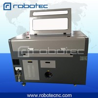 Machine de découpe et de gravure laser CO2 refroidie à l'eau Robotec pour protecteurs d'écran de téléphone portable, bois, papier - Prend en charge DXF/DST/LAS