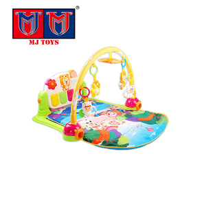 Chine activité musicale gym pliable bébé tapis de jeu avec divers animaux jouets - Product Image 1