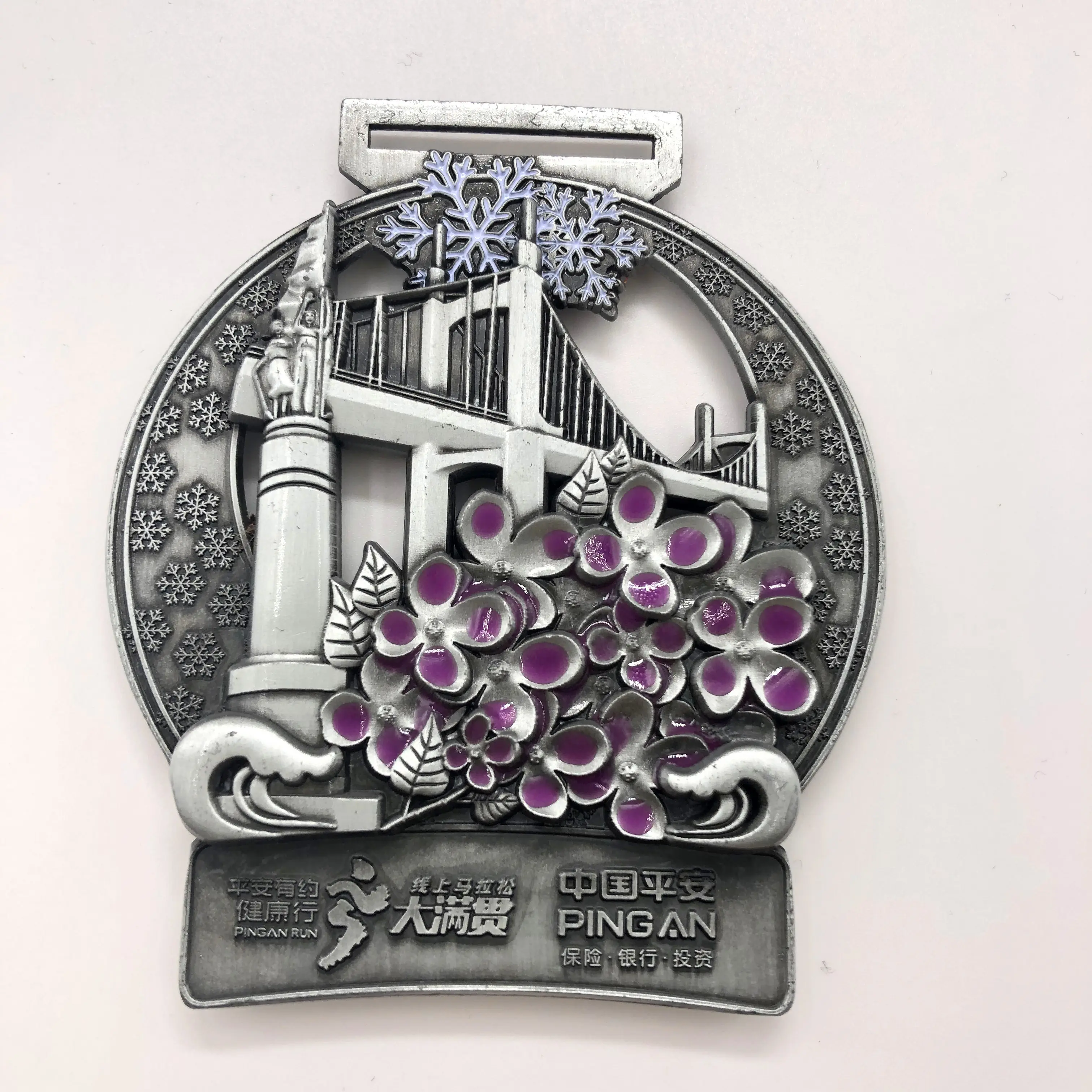Hochwertige benutzer definierte billige Metall Award antike Silber lauf Marathon Sport medaille