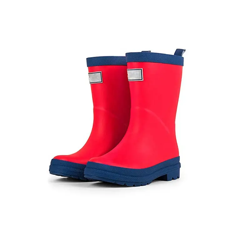 Kustom Desgin Karet Anak-anak Sepatu Hujan Tahan Air Berjalan Memancing Lembut Gumboot Anti Slip Anak Wellington Boots