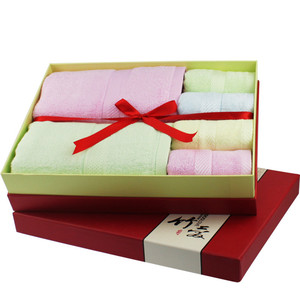 <span class=keywords><strong>Set</strong></span> di <span class=keywords><strong>Asciugamani</strong></span> di Lusso Personalizzati in Confezione <span class=keywords><strong>Regalo</strong></span> con Logo Personalizzato in Cotone per Ospiti - Product Image 1